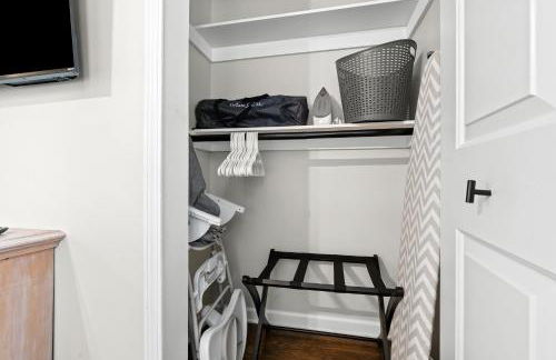 New! Private Lakefront Retreat 3BR 2BA Game Room - Foto 39