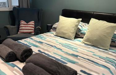 Central Plymouth Sea View Penthouse Apartment with Secure Parking - Foto 41