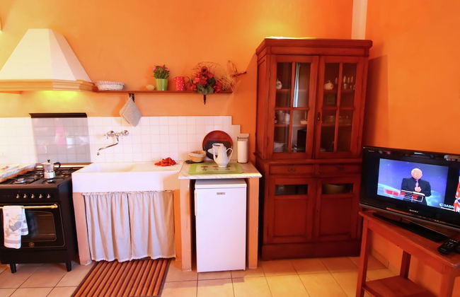 Spacious Farmhouse near Montalto di Castro with Shared Pool - Foto 5