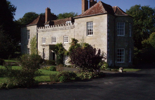 Marshwood Farm B&B - Photo 1