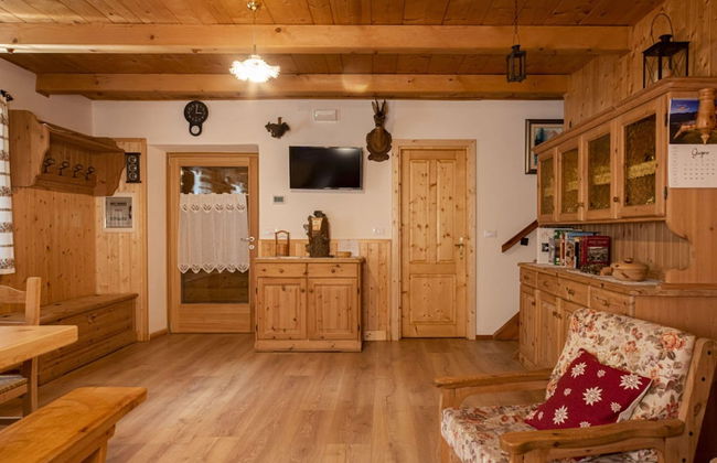 Traditional Chalet With Garden - Foto 9