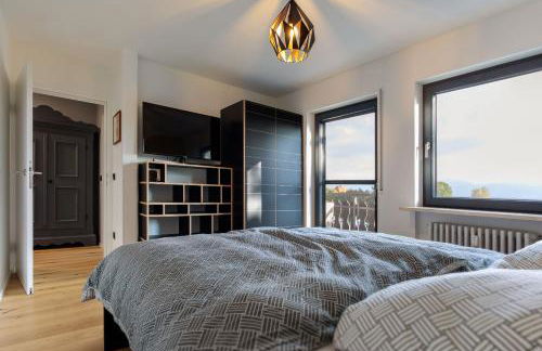 Designer-Oberstüberl mit Seeblick auf den Chiemsee & Alpenpanorama - Photo 13