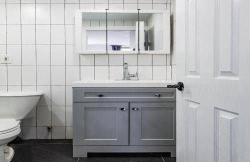 Cozy Studio! Steps to Central Park & Upper E Side!, June To Aug 90 Days Stay Required - Foto 8