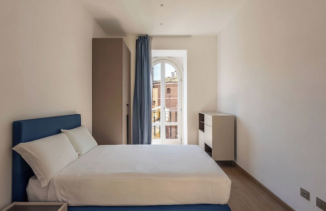 JOIVY Exclusive 2-Bedroom Villa with Private Garden - 5 minutes from the Colosseum - Photo 39