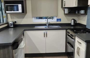 Calm & Cosy (sleeps up to 6) - Oakdene Forest Park - Foto 15