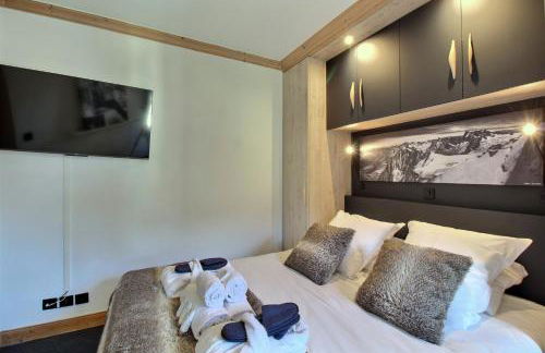 ARC 1950, Appartement 2 chambres 6 personnes, Skis aux pieds, Sauna, Hammam, Jacuzzi, Piscine intérieure et extérieure - Foto 32