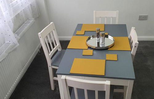 Exquisite and Modern 2 bed Maisonette - Foto 6