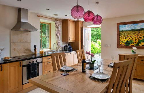 Finest Retreats - Hilltop Haven - Photo 4