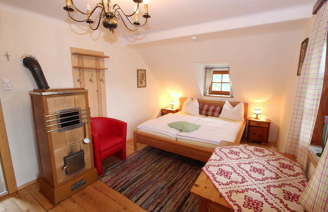 Peaceful Cottage Near Ski Area in Gmund - Photo 15