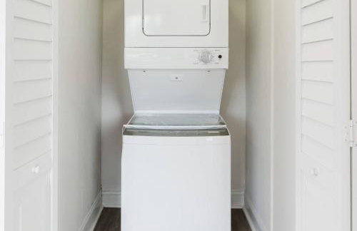 Waterfront Getaway | Pool, Hot Tub & Gym - Photo 27