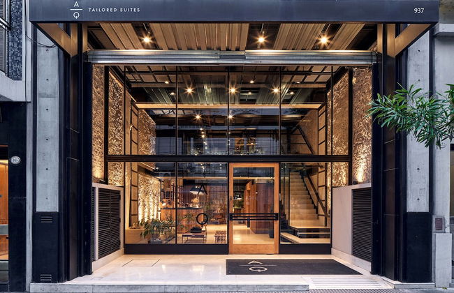 AQ Tailored Suites - Foto 1