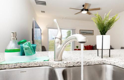 Entire House close to Disney - Foto 35