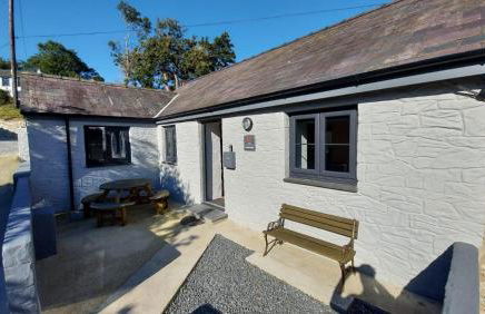 No 1 Dolheulog Aberaeron SA46 0EP - Photo 12