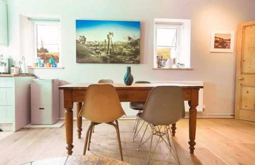 The Organic Cotswolds Cowshed - Photo 8