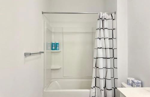 Luxury 1B1B with Balcony Downtown 542Blvd208 - Foto 6