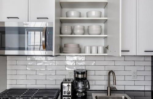 FiDi jr 1br w game room resident-only bar NYC-1336 - Foto 7