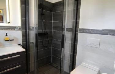 VILLA VULKANEIFEL -modern -familienfreundlich -Terrasse -Doppelgarage -ruhiger Lage - Foto 17