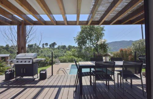 Contemporary Villa with Pool & Jacuzzi - Foto 17