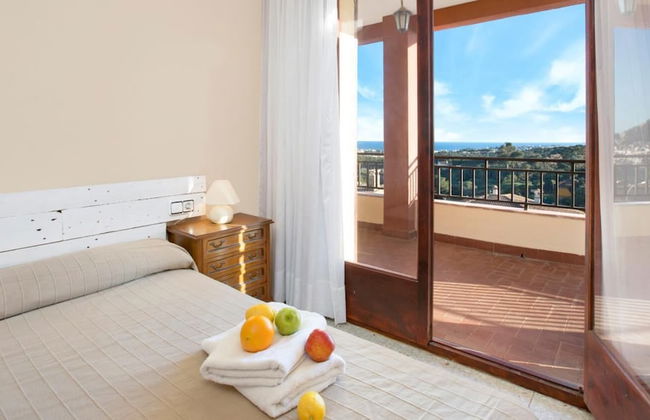 Vila Maer in Blanes With 5 Bedrooms and 2 Bathrooms - Photo 11