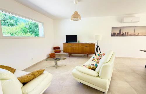 Villa Santa - Piscine - Wifi - Proche Ventoux - idéal Cyclistes - Foto 6