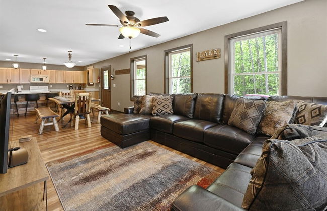 Tranquil Lakefront Oasis - Fire Pit Fishing BBQ - Foto 1