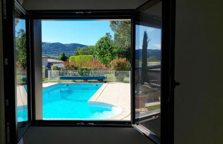 Terre de Crussol - Gite 3 étoiles en Ardèche, avec piscine et clim, 2-4 personnes - Photo 12