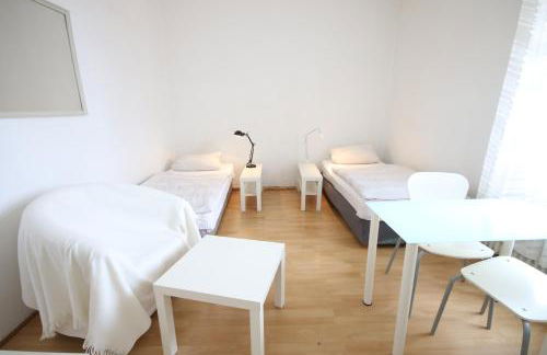 Moderne Studio Apartments und 120qm Wohnungen in Oberhausen, ideal für Geschäftsreisende und Monteure - Foto 29
