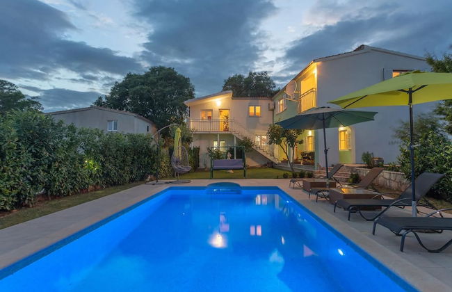 Sunny Escape Holiday Home Dicmo With Pool and Gym - Foto 17