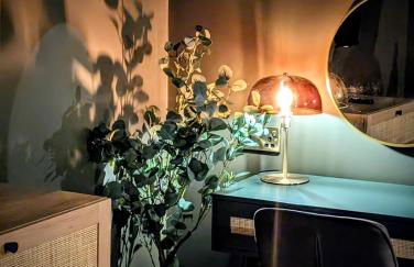 The Hideaway Bureau - Lowlands - Photo 12