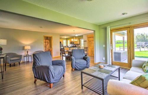 Rural Harrys House with Fire Pit on 20 Acres - Foto 4