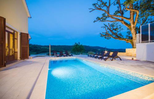 Villa Gresti, a beautiful and private summer villa - Foto 14