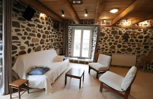 Gîte Au Cœur Du Cézallier Cantalien - Foto 3