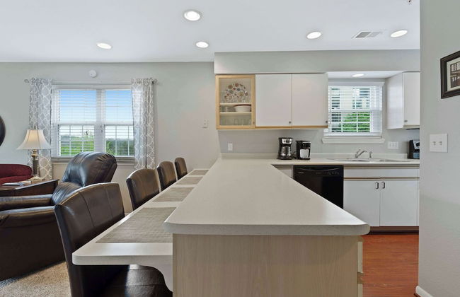 Valley View Retreat - Holiday Hills Branson - Golf Resort -outdoor Pools - Photo 5