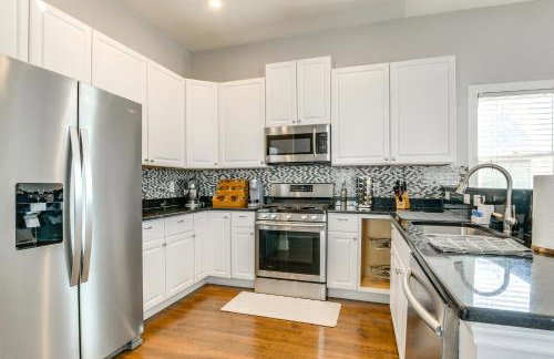 1 Mi to Dtwn Home with Backyard in Raleigh! - Foto 6