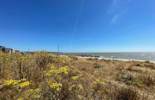 Luxurious Beach House with spectacular sea views - Foto 30