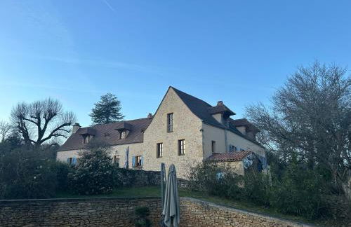 Charming 19th Century Farmhouse with Pool - Foto 1