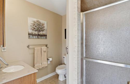 Lake Escape to an Elegant 4 Br Home 3 bath Home - Foto 40