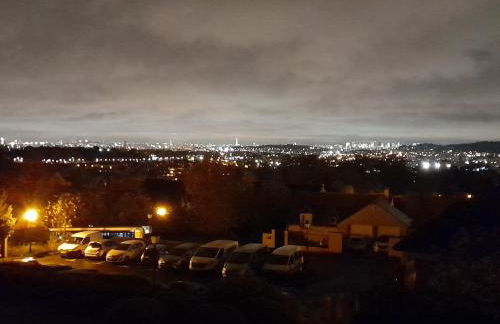 L' Eglise - 2 pièces avec balcon au dernier étage vue Paris - Foto 12