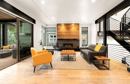 Relaxing in Paradise with Private Rooftop Deck! - Foto 11