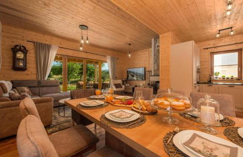 Awesome Home In Licko Cerje With Wifi - Photo 24