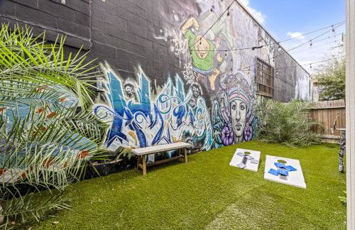 Rooftop EaDo Nr Downtown Yard BBQ Games WiFi - Foto 2