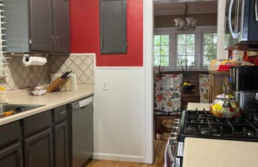 Cozy Cape Cod - Foto 32