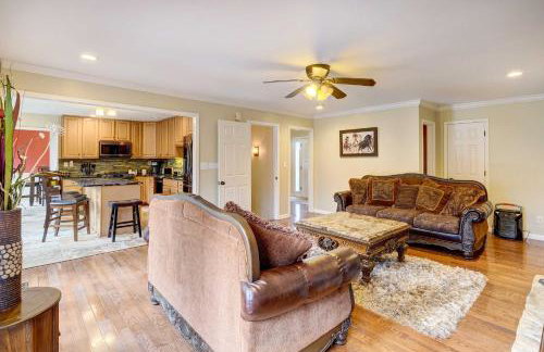 Louisville Area Home Deck, Fire Pit, Creek! - Foto 5