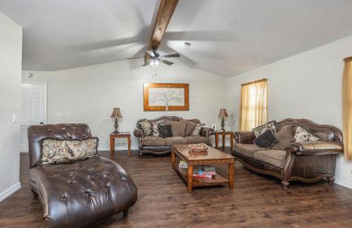 3-bedroom 2 bath With Hot Tub Near Winstar - Foto 29