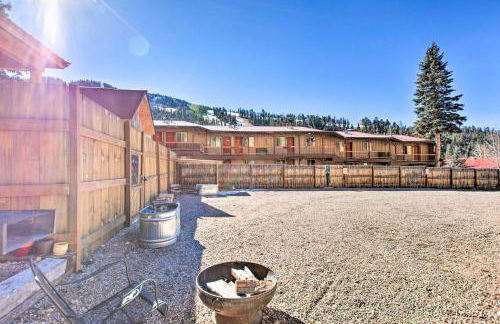 Red River Retreat Walk to Lifts, Mtn Views! - Foto 24