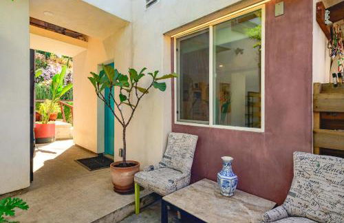 Scenic Retreat with Deck & Stunning Views in LA - Foto 22