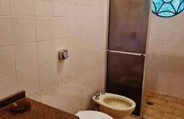 Memora Guesthouse Bateias - Casa Inteira e quartos em chácara - Photo 2