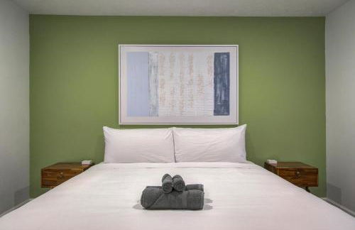 Rustic Modern Escape - 4BD-2BA with Pool & Patio - Foto 16