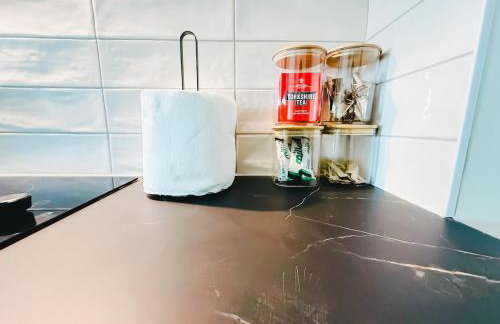 Gorgeous 1 bed flat, Sleeps 4, free Parking, Pet friendly, Pudsey, Leeds - Foto 44