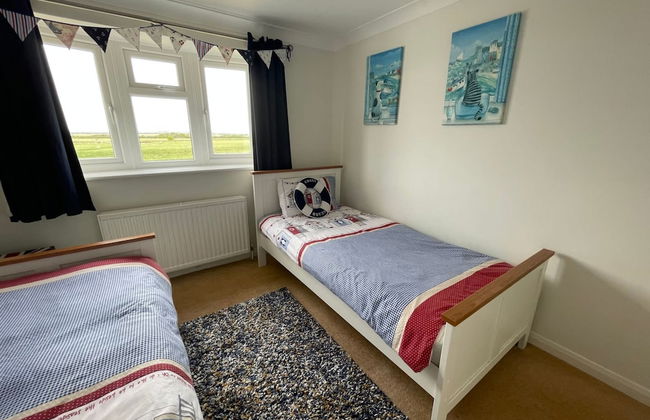 Exquisite Beachfront Residence With Luxurious Interiors The Cozy Clam Pevensey Bay - Foto 51